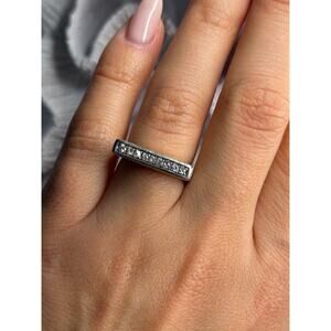 Unique Design 925 Sterling Silver Cz Ring Size 6